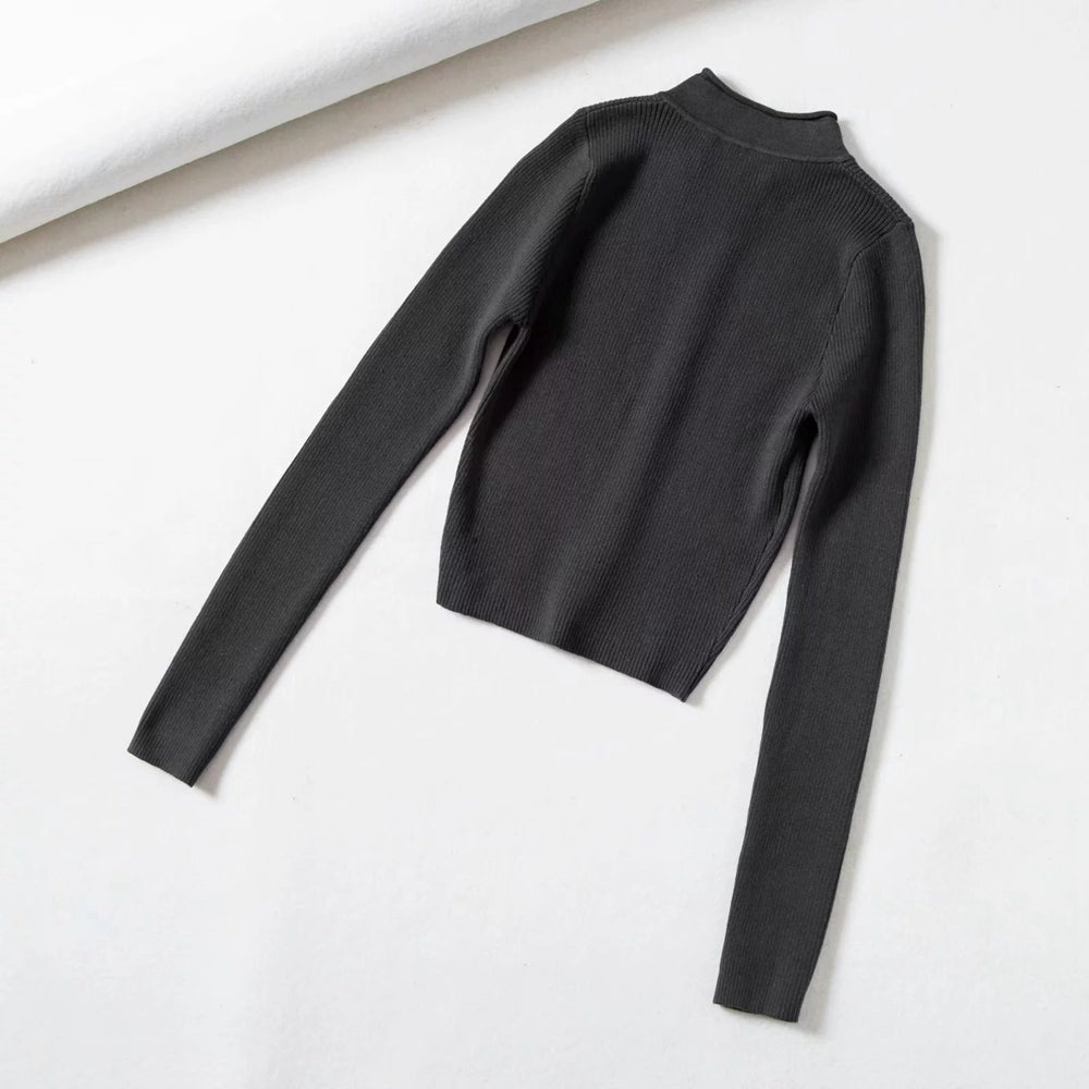 HIGH NECK SOLID CROPPED PULLOVER